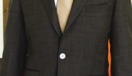 オーダースーツ　フィッティング