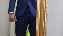 オーダースーツ　フィッティング