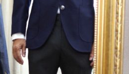 オーダージャケット　フィッティング