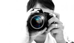 photographer-woman-digital-lens-hand-camera_121-67127
